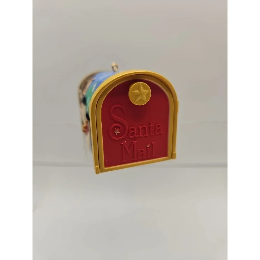 Hallmark keepsake ornament
